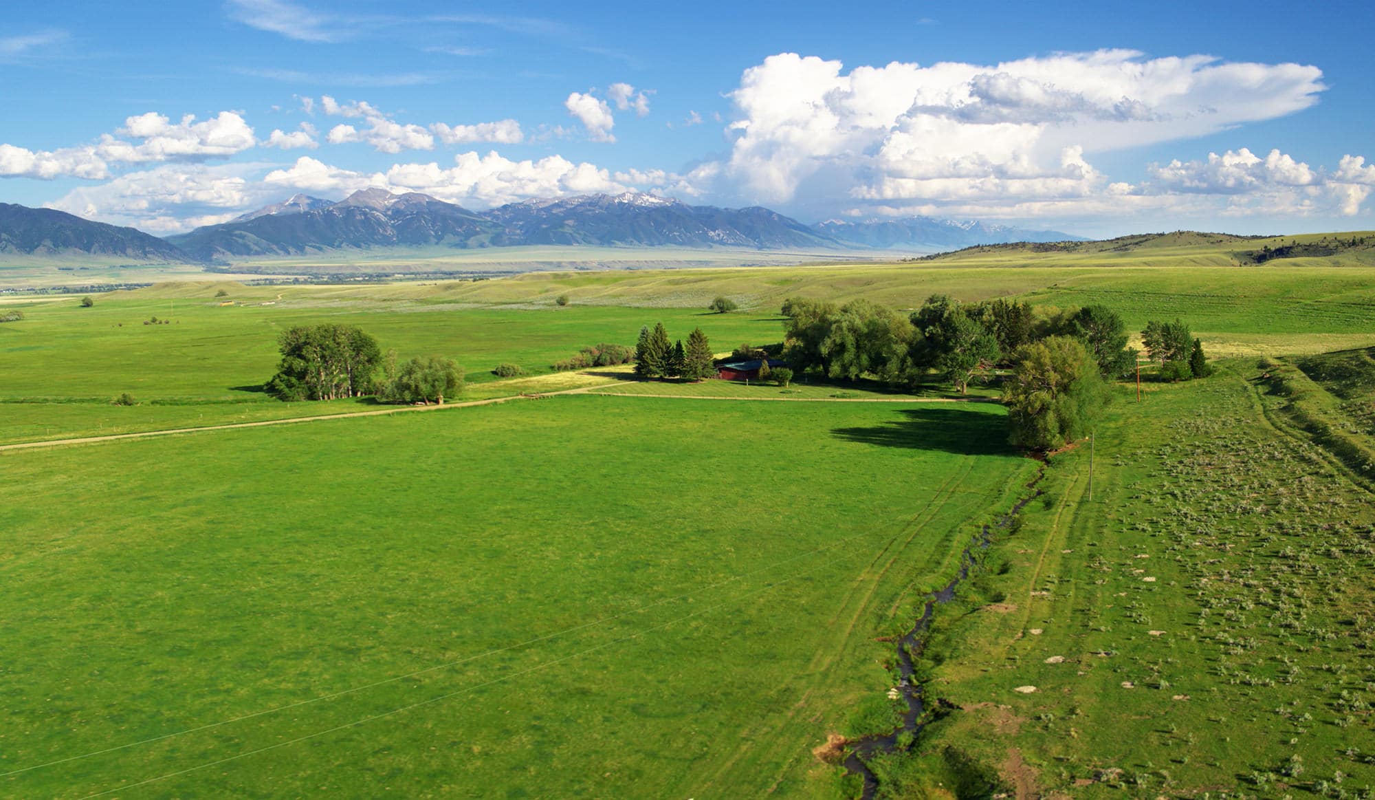 w-22_ranch_stills